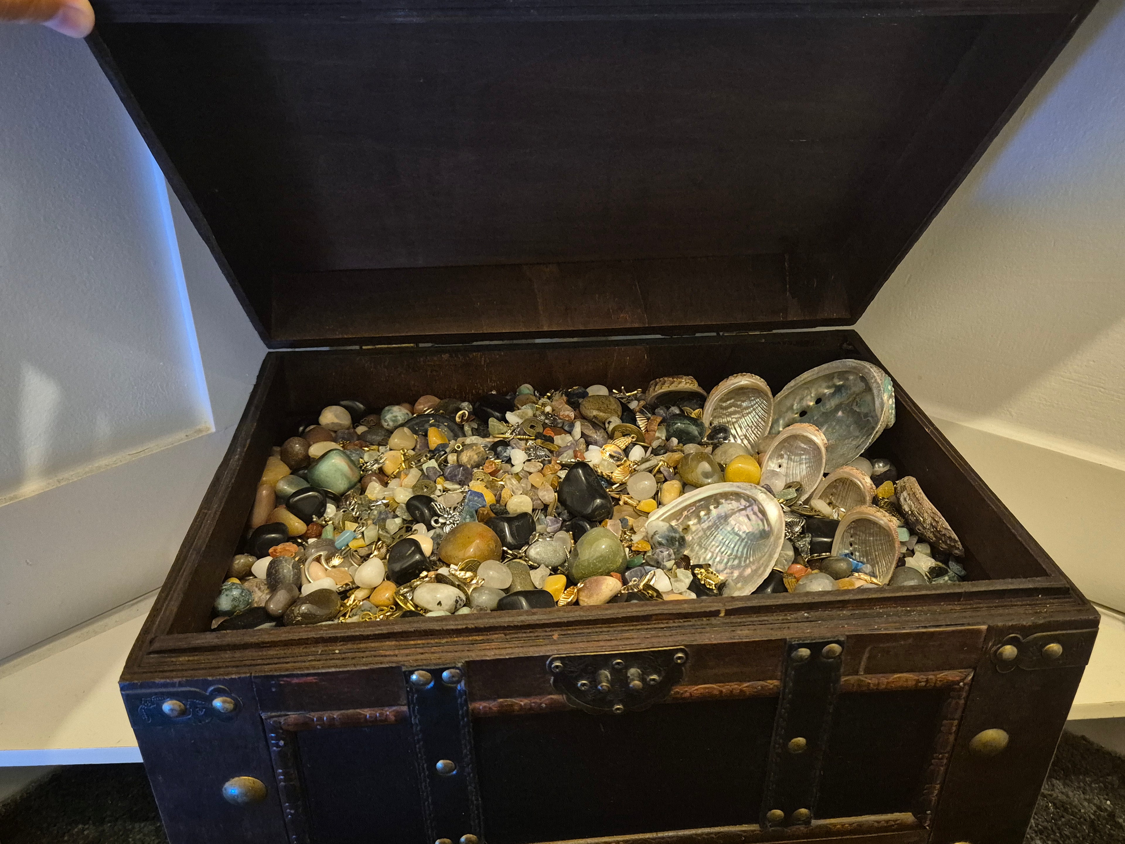 Crystal TREASURE Confetti
